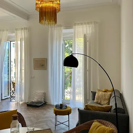 Susana At Tempo * 波尔蒂芒